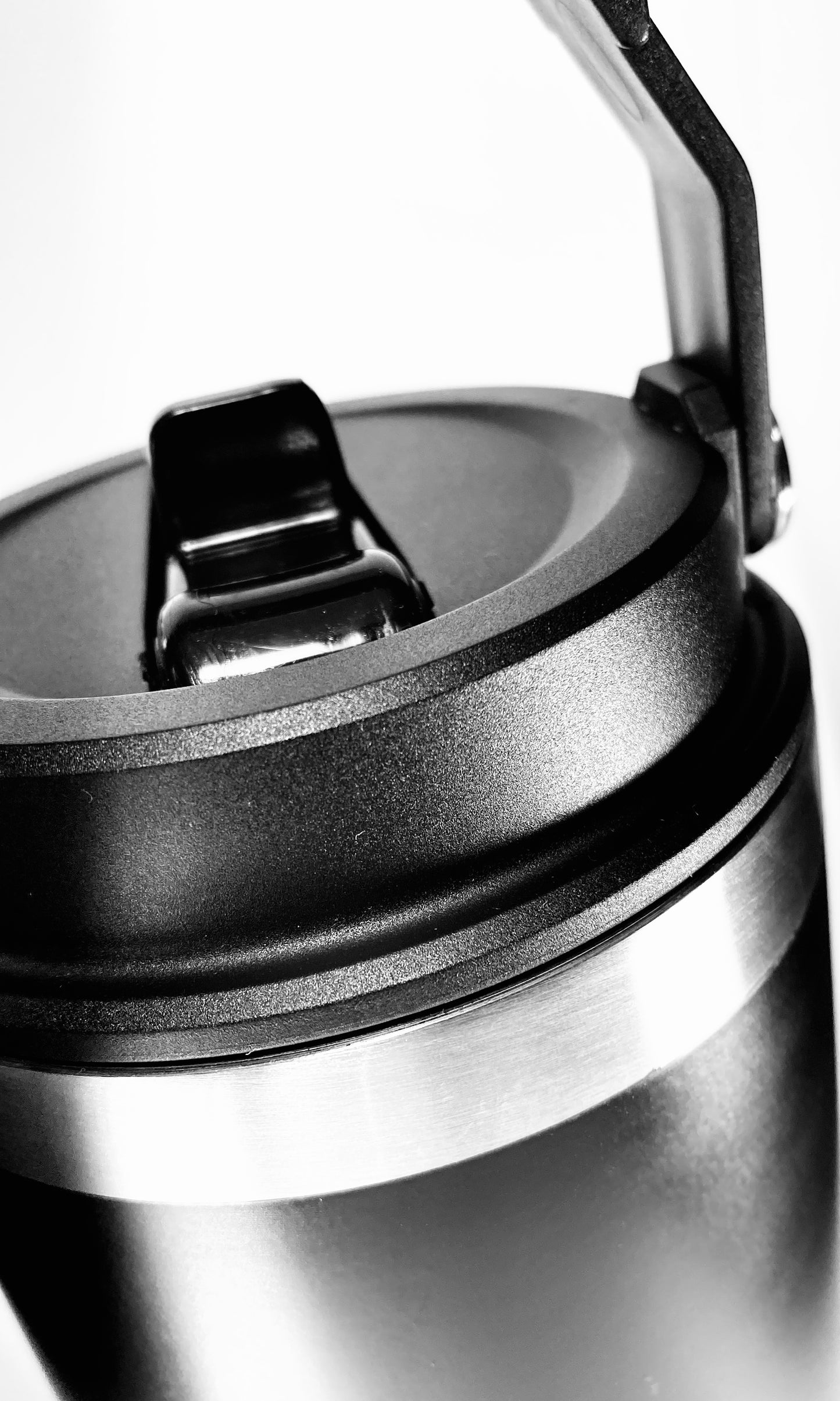 Termo Premium SABA - 900 ml Negro